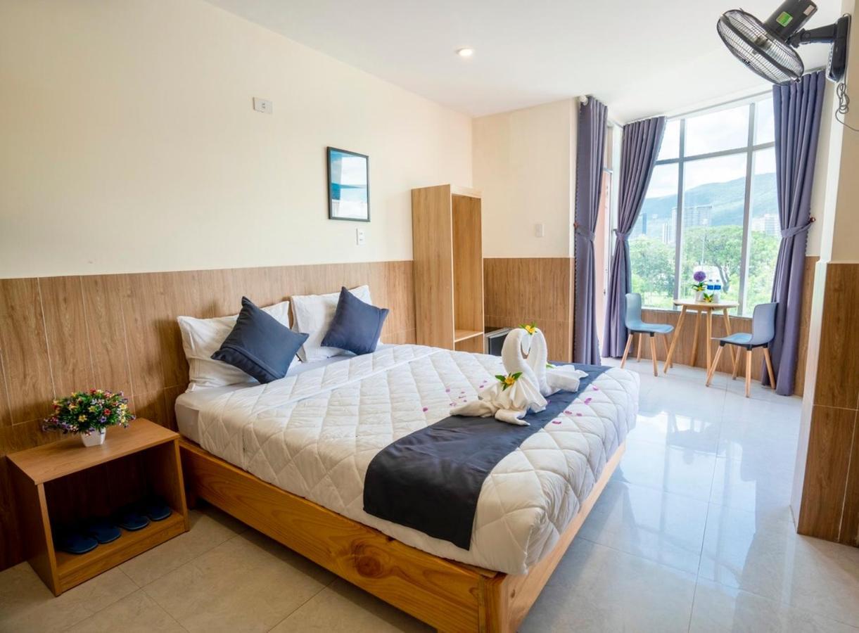 Hotel Thien Hai Куи Нхон Екстериор снимка