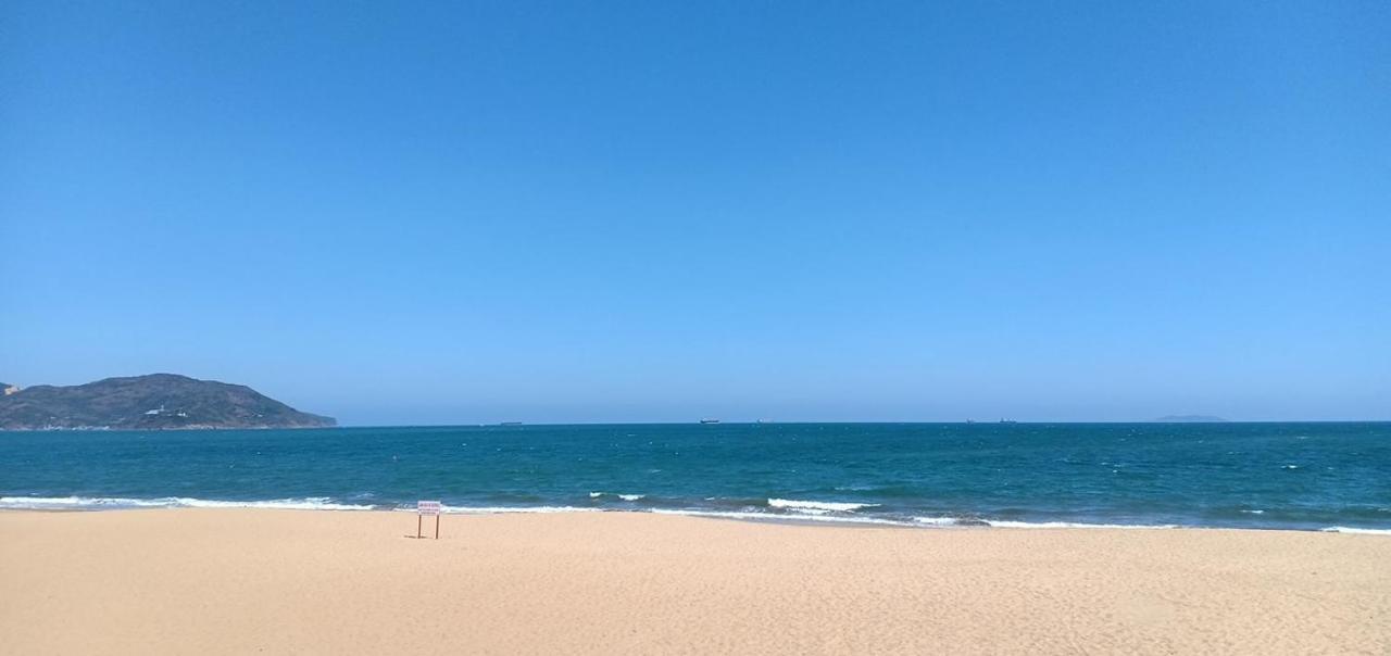 Hotel Thien Hai Куи Нхон Екстериор снимка